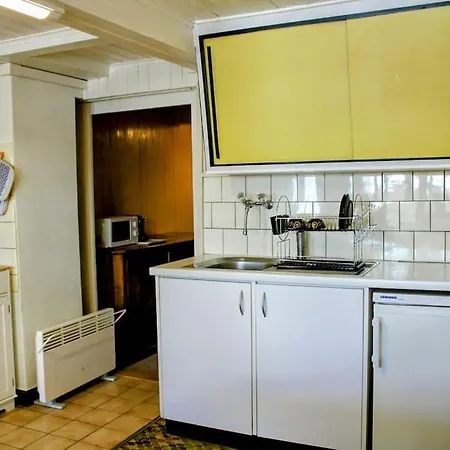 Family-friendly With Balcony * Meiringen