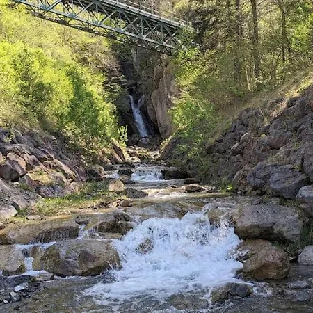 Family-friendly With Balcony * Meiringen
